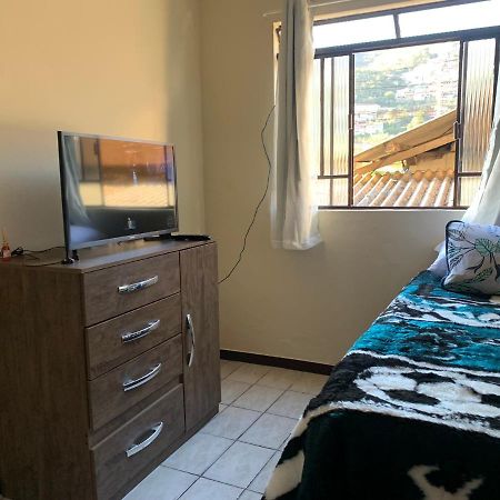 Cantinho Agradavel Em Ouro Preto Ору-Прету Экстерьер фото